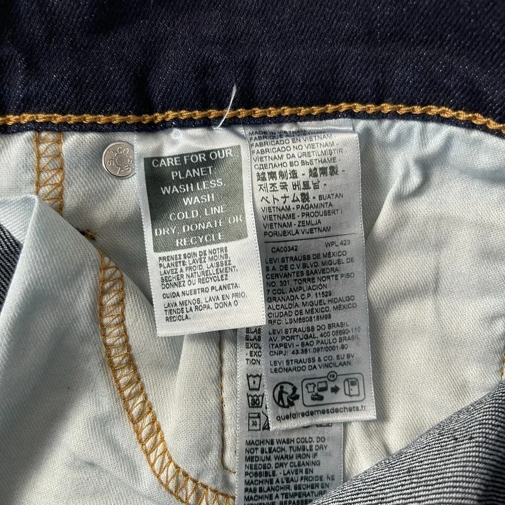 Levis 513 Jeans Mens 38x32 Blue Slim Straight Dark Wash Stretch Denim Preppy NEW